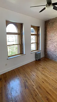 Rented by Spire Group | media 19