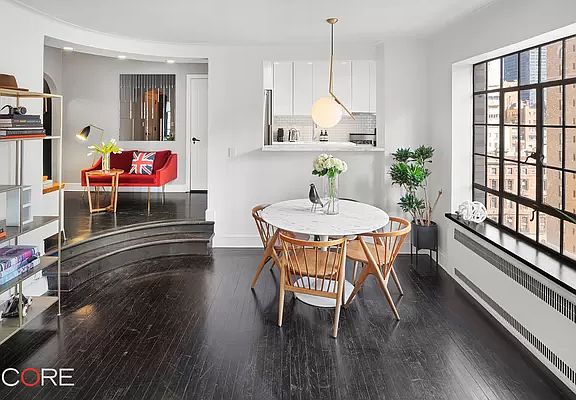 3rd image of 10 Park Ave #11D