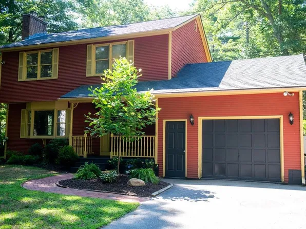 155 Whaley Hollow Rd, Coventry, RI 02816