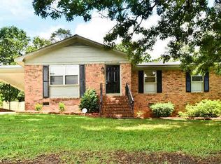1408 Hollingshed Rd, Irmo, SC 29063