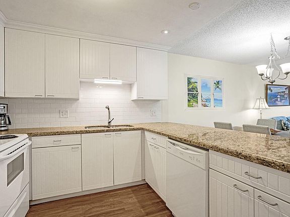 2nd image of 1502 S Lakeside Drive #303