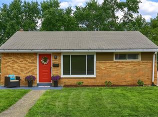 466 Ridgemont Dr, Pittsburgh, PA 15220