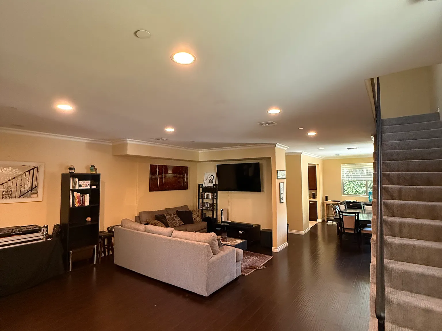3 bed, 2.5 bath, 1850 sqft, $1,500 — Photo 2