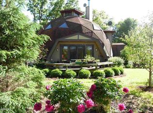 814 S Clark Ln, Elizabeth, IL 61028