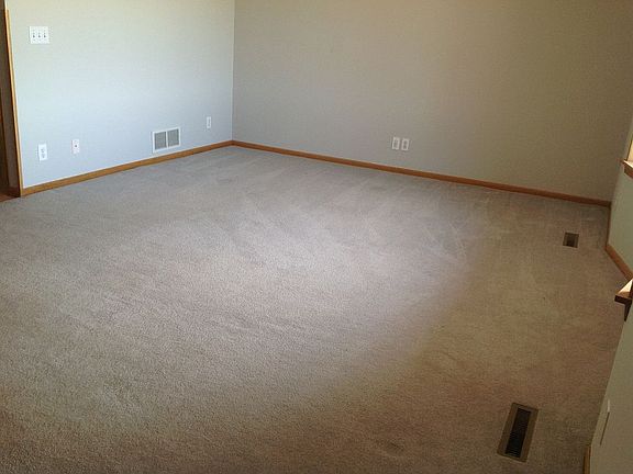 Front room 17.6 x 13 ft