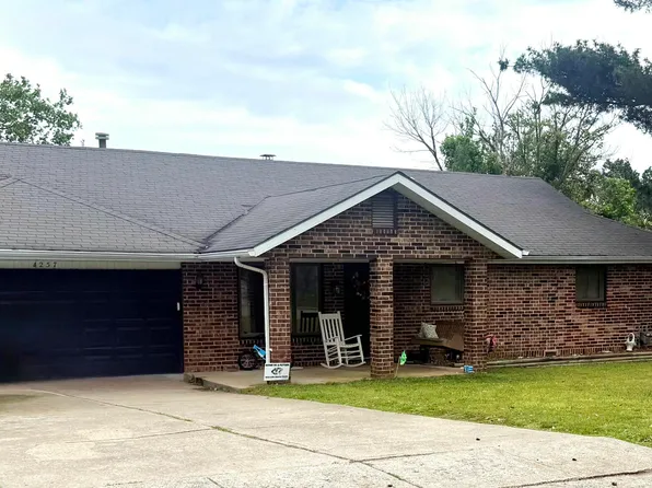 4257 W La Casa Street, Springfield, MO 65802