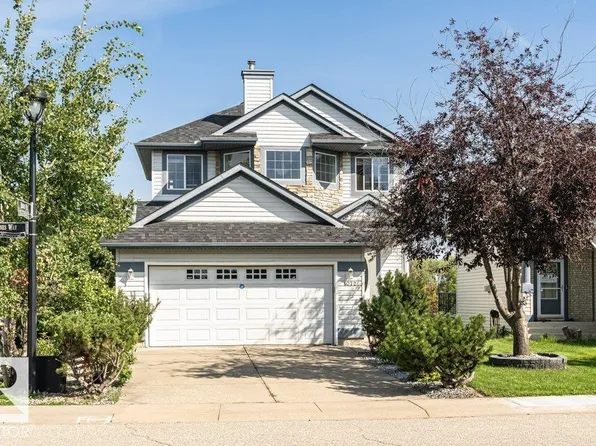 1072 Barnes Way SW, Edmonton, AB T6W 1E5