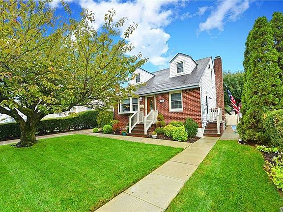 2nd image of 239 Dow Ave