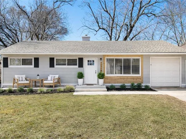 10918 Ewing Ave, Kansas City, MO 64134