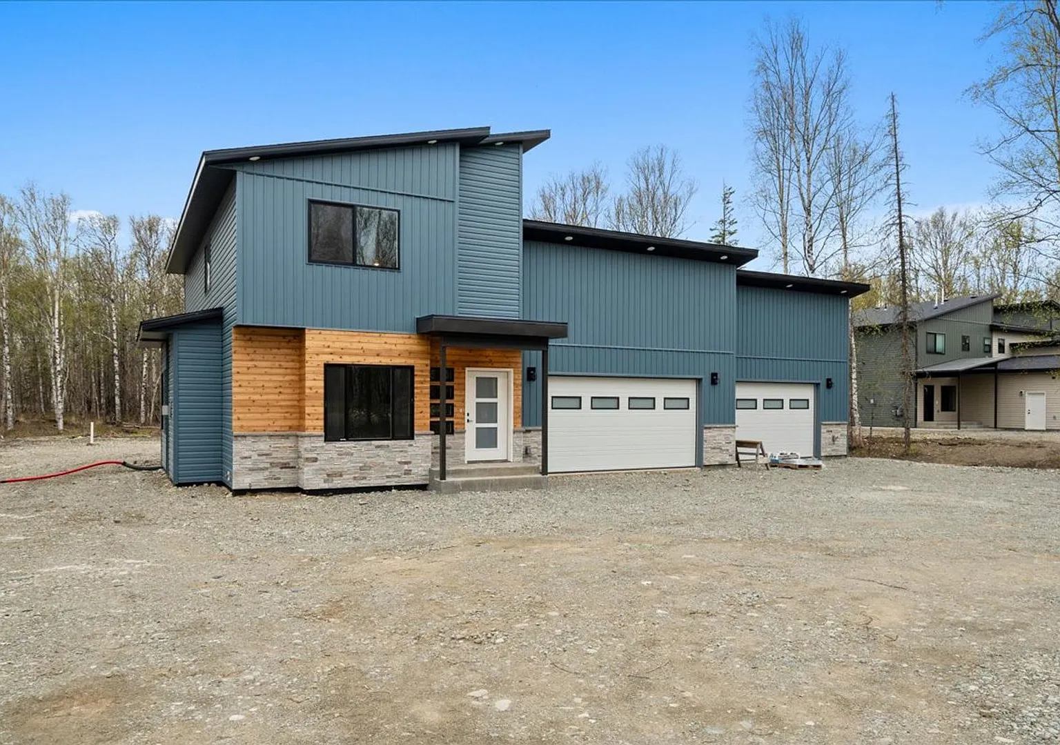 7404 N Paw St. — Photo 2
