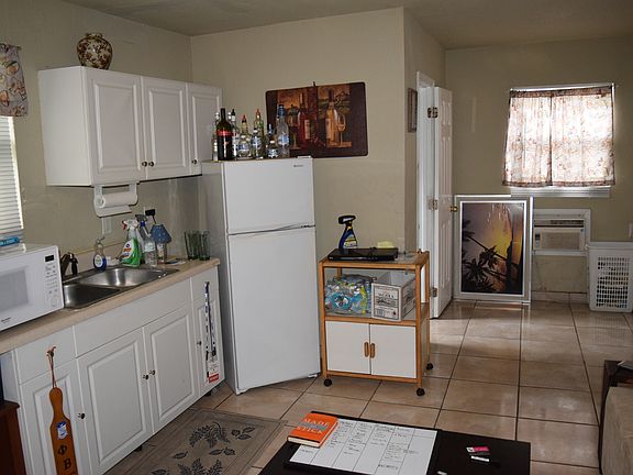 5th image of 18021 NW 32nd Ave