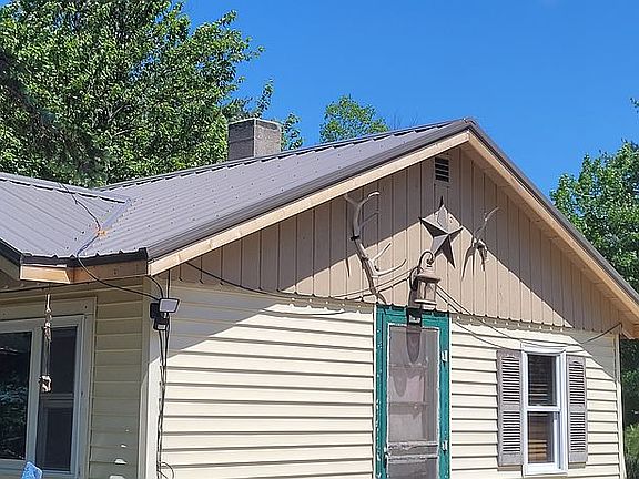4th image of 10427 Washington Rd