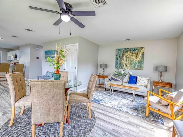 41 Missile Loop, Swansea, MA 02777