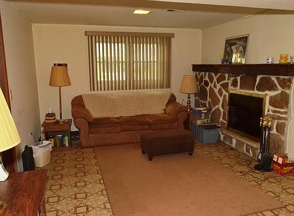 5th image of 56 S Joseph Ln
