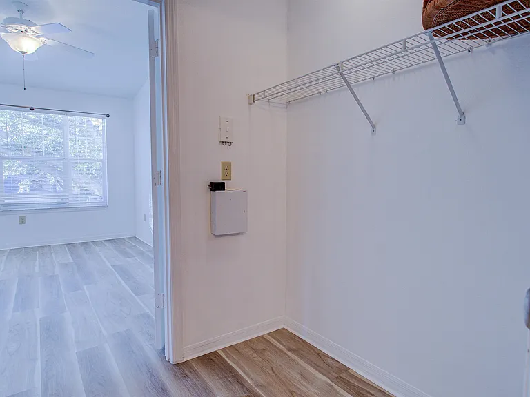 15205 Harbour Vista Cir — Photo 20