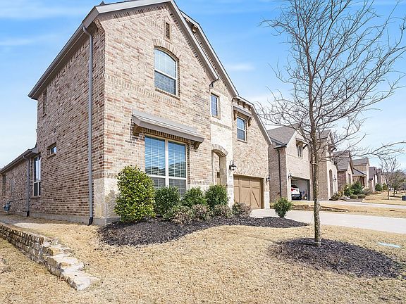 2nd image of 8508 Ardsley Pl