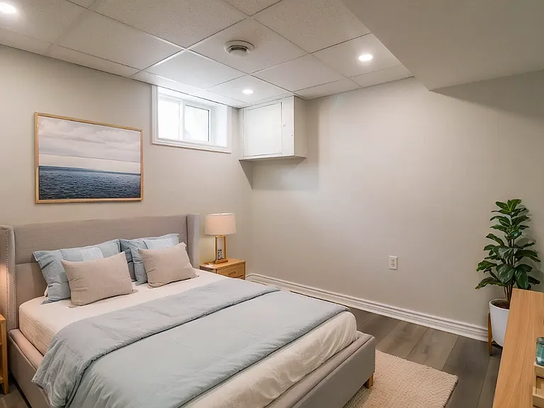 161 Louth St #3 — Photo 9