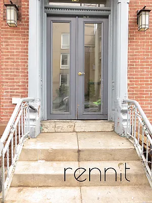 Rented by Rennit Inc. | media 16
