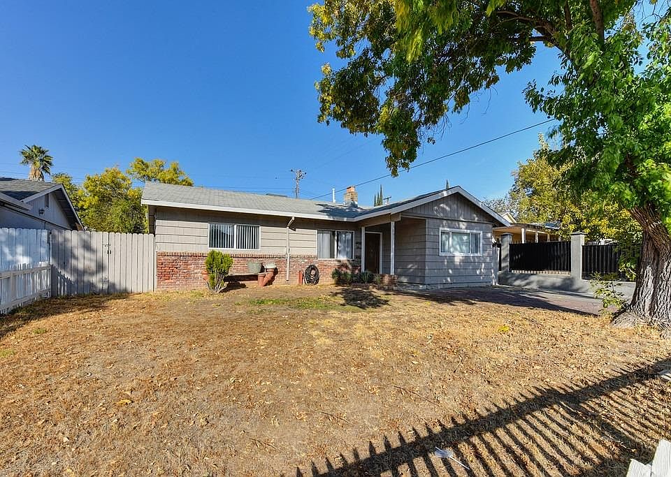 1st image of 3697 David Dr