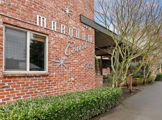 908 SW Gaines St APT 8, Portland, OR 97239