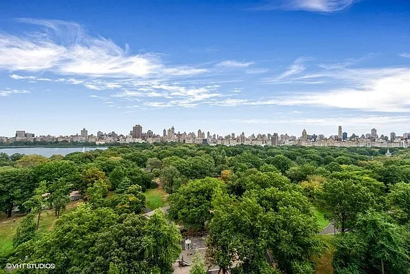 Rented by Rudin Management Company, Inc. | media 17