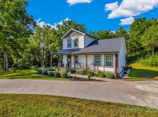1024 Bear Creek Rd, Leicester, NC 28748