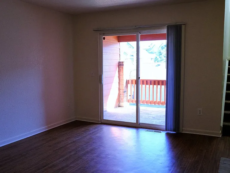 Ivy Hill Townhomes — Photo 12