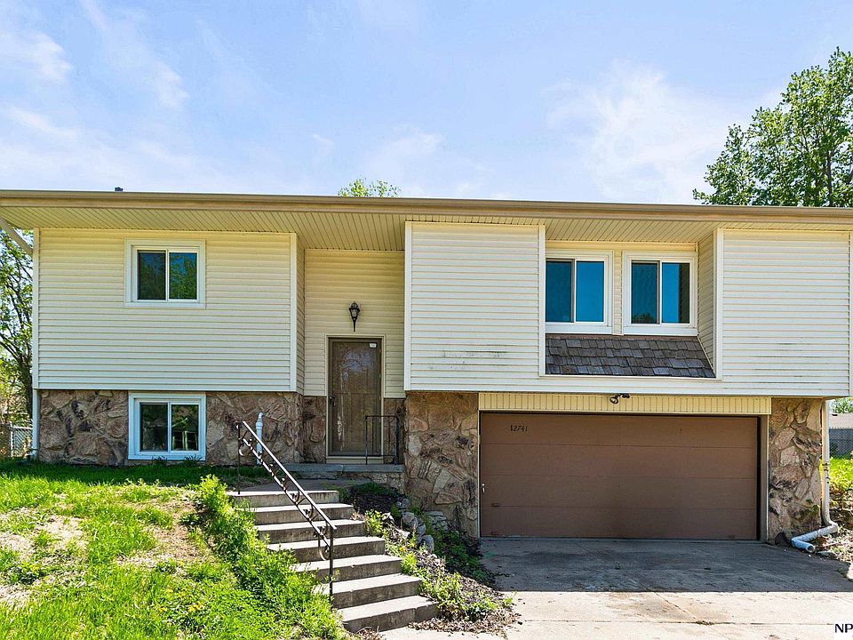 1st image of 12741 Ridgeview Cir