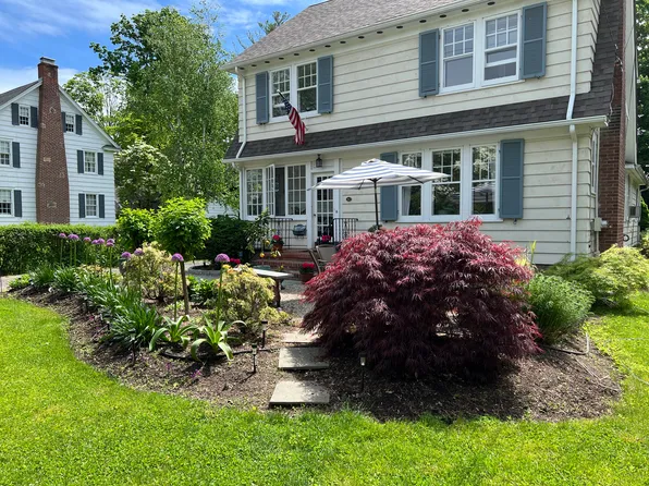 46 Parkway, Fairfield, CT 06824