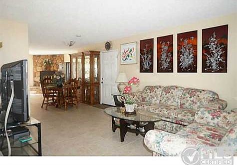 2nd image of 8665 Ferndale St