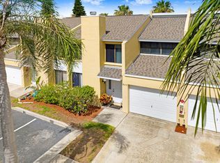 643 Cedar Side Cir NE, Palm Bay, FL 32905