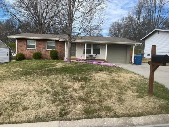 1521 Cargill Dr, Saint Louis, MO 63136