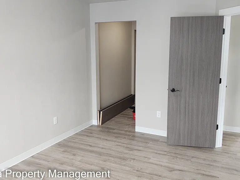 McNett Flats — Photo 27