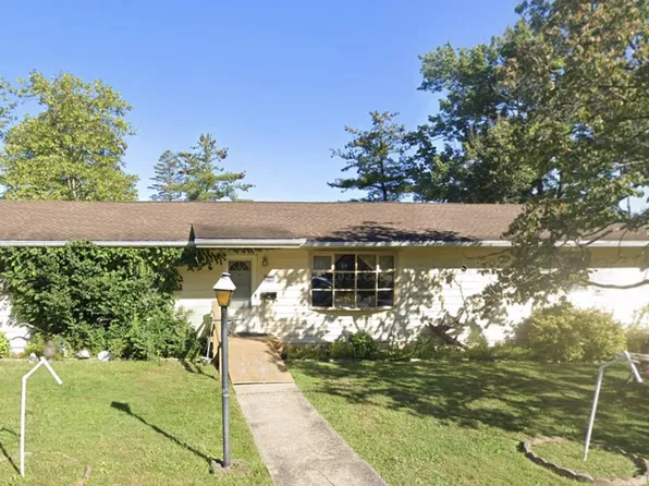 441 Wasson St, Mill Hall, PA 17751