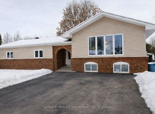 36 Nichols St, Callander, ON P0H 1H0
