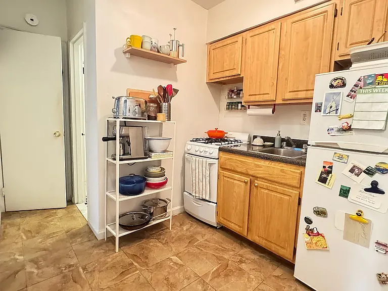 157 E 3rd St #1D — Photo 6
