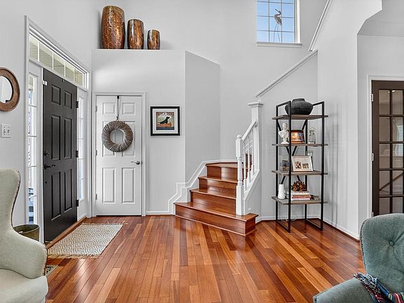 5th image of 2801 Carver Rd