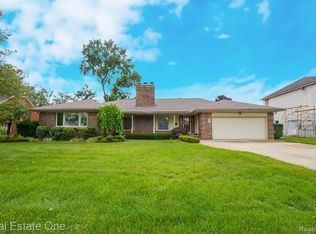 600 Ridgemont Ave, Dearborn, MI 48124