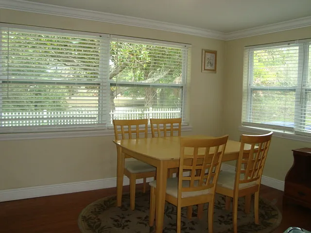 2234 Rose Ln — Photo 6