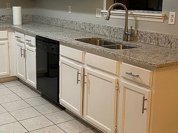 2nd image of 5211 Cold Springs Dr NW