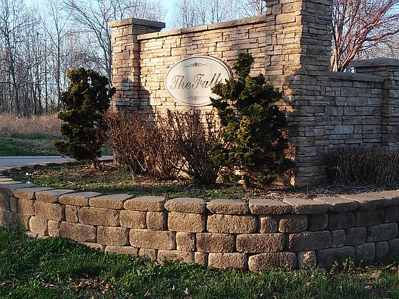 Entrance into the subdivison