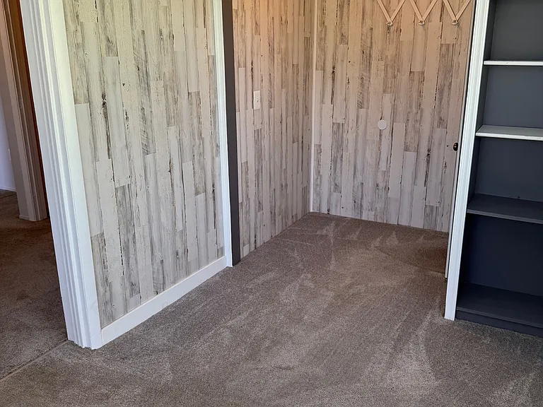 8 & 10 Gibbons Blvd — Photo 12