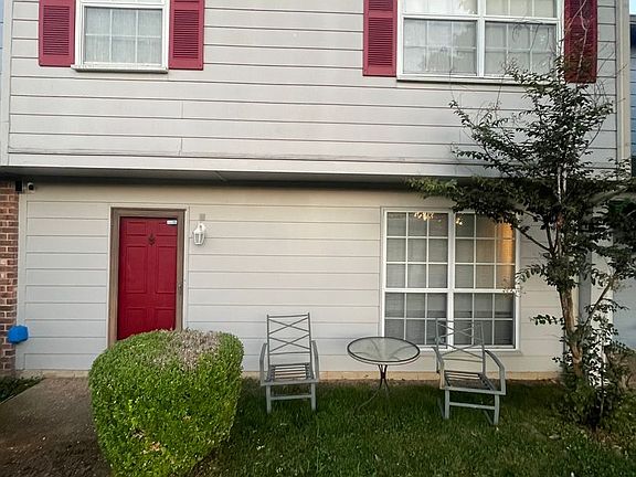 2nd image of 5600 Country Dr APT 309