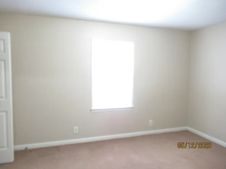 170 Gertrude Dr — Photo 13