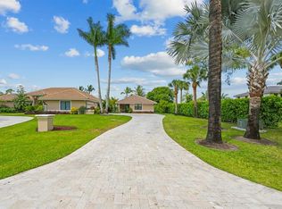 14660 Stirrup Ln, Wellington, FL 33414
