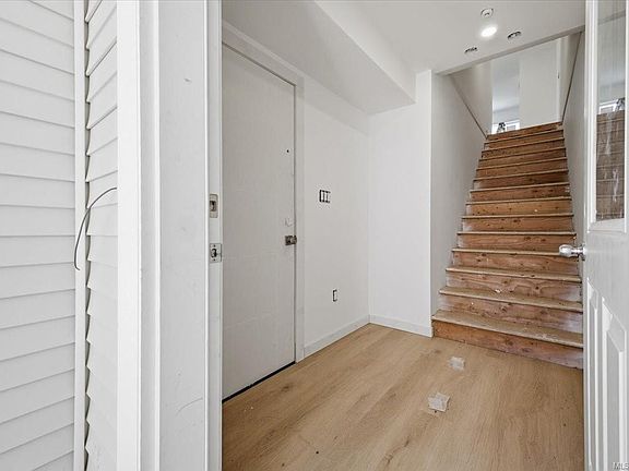 5th image of 26 Leam Rd