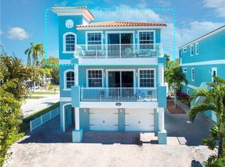2319 Avenue C Unit 200, Bradenton Beach, FL 34217