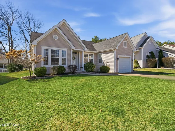 11 Timberlake Place, Barnegat, NJ 08005