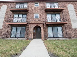 1633 Harbor Ave #3S, Calumet City, IL 60409
