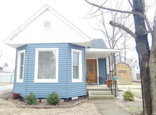 816 N Van Buren St, Litchfield, IL 62056